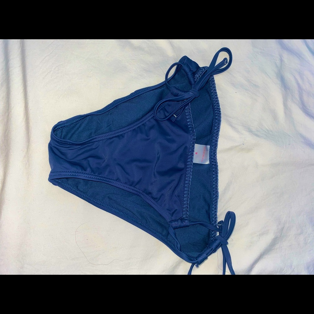 MATCHING BIKINI BOTTOMS
